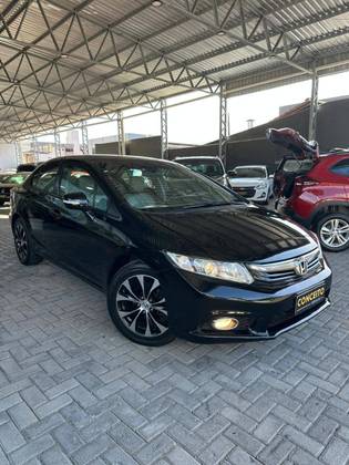 HONDA CIVIC 1.8 LXS 16V FLEX 4P AUTOMÁTICO HONDA CIVIC 1.8 LXS 16V FLEX 4P AUTOMÁTICO